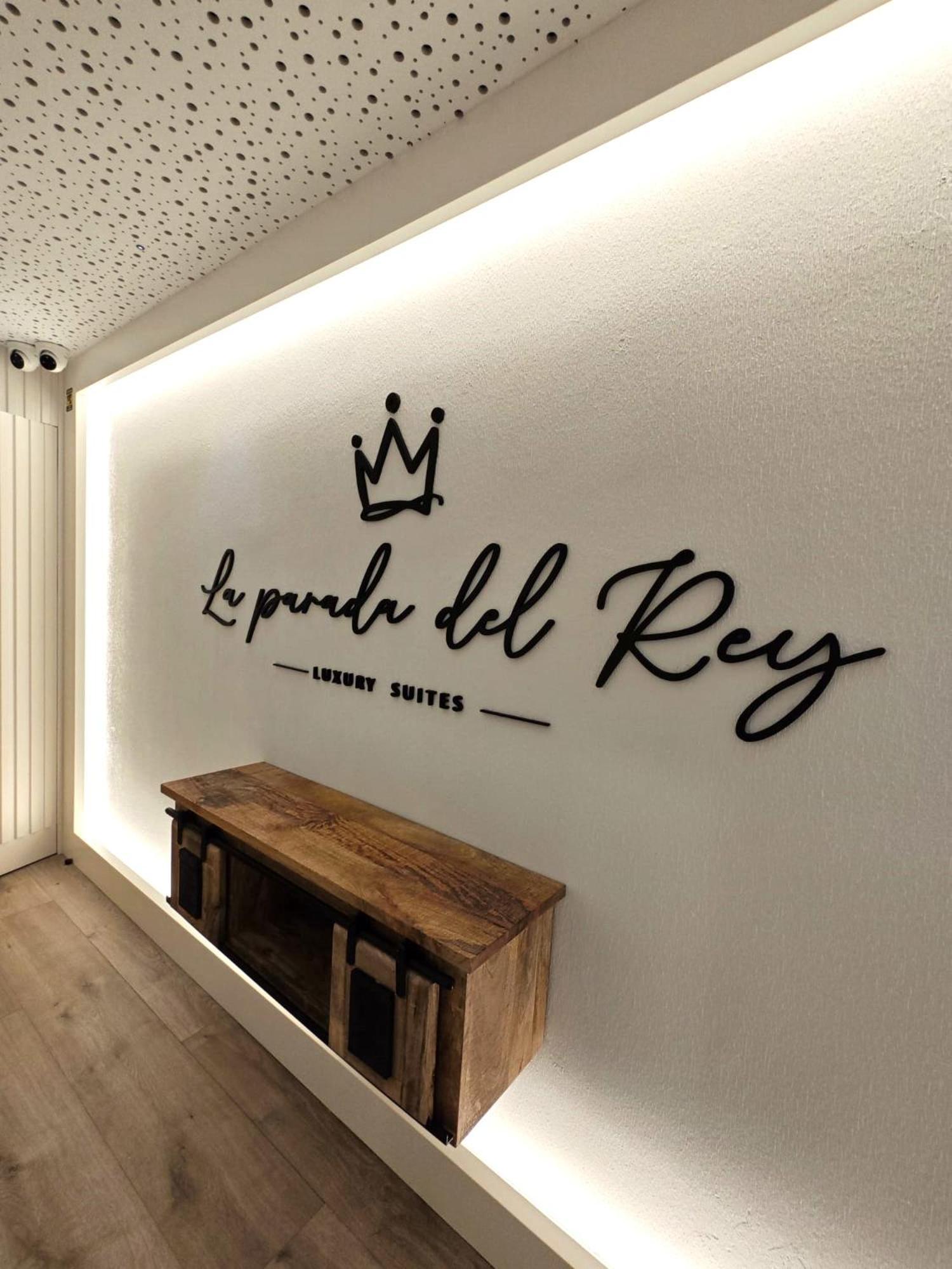 La Parada Del Rey - Luxury Suites Plasencia Luaran gambar