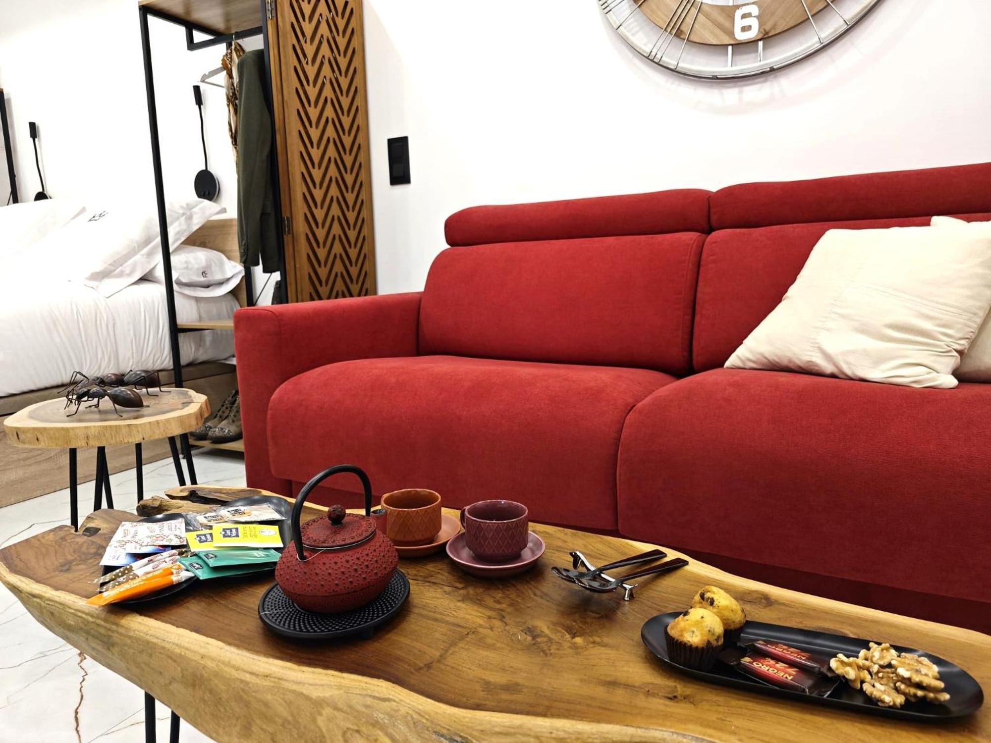 La Parada Del Rey - Luxury Suites Plasencia Luaran gambar
