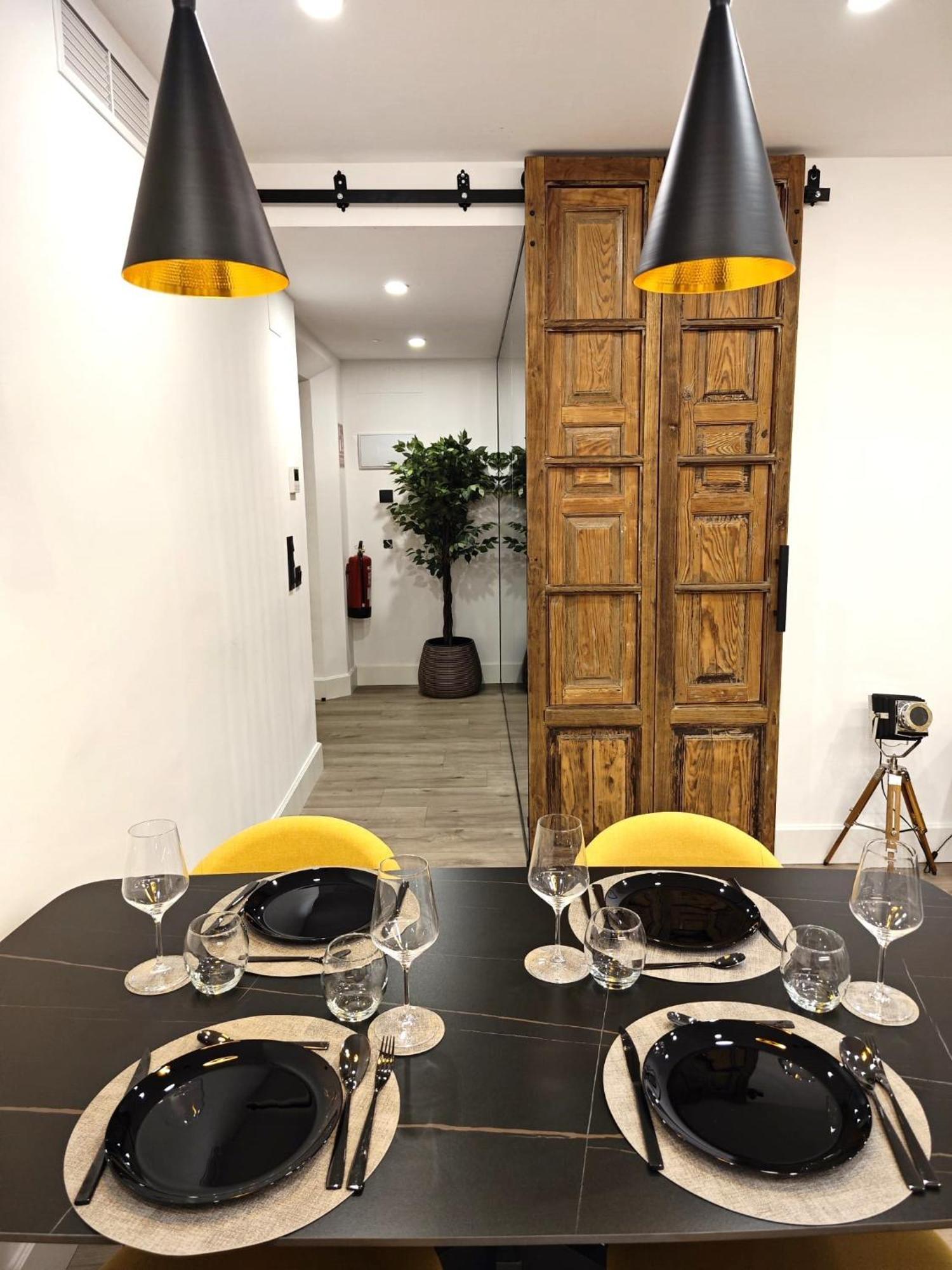 La Parada Del Rey - Luxury Suites Plasencia Luaran gambar