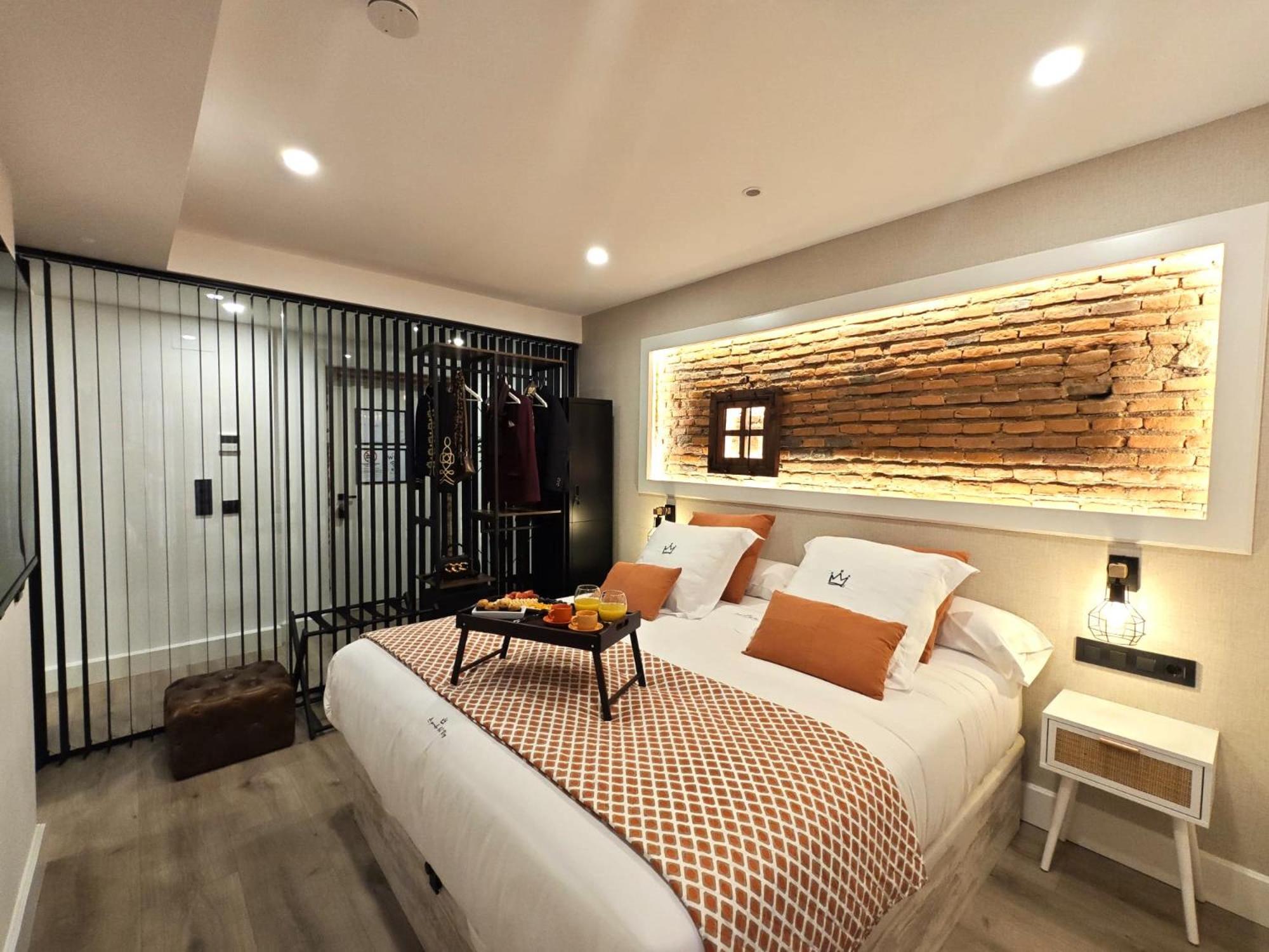 La Parada Del Rey - Luxury Suites Plasencia Luaran gambar