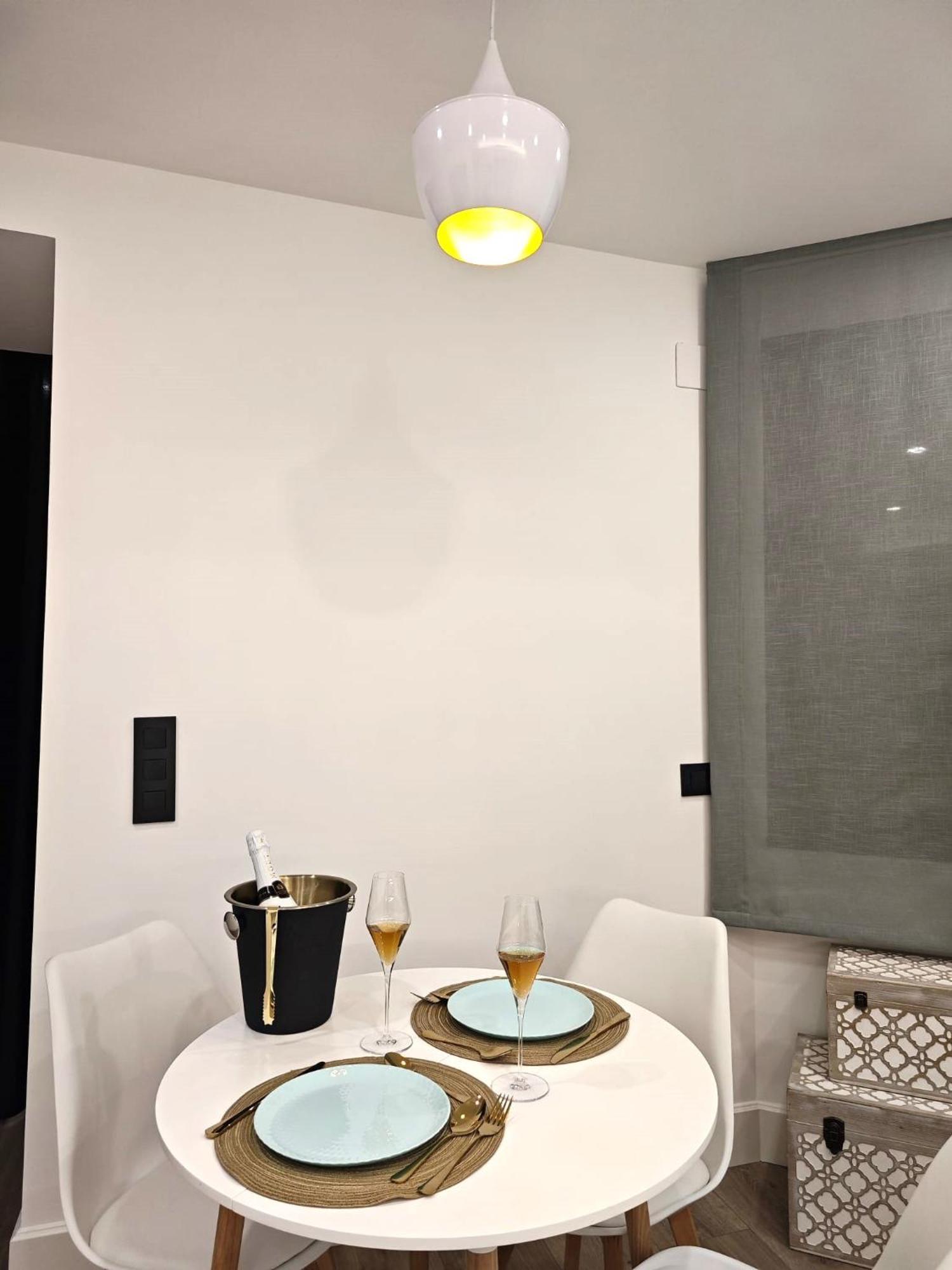 La Parada Del Rey - Luxury Suites Plasencia Luaran gambar