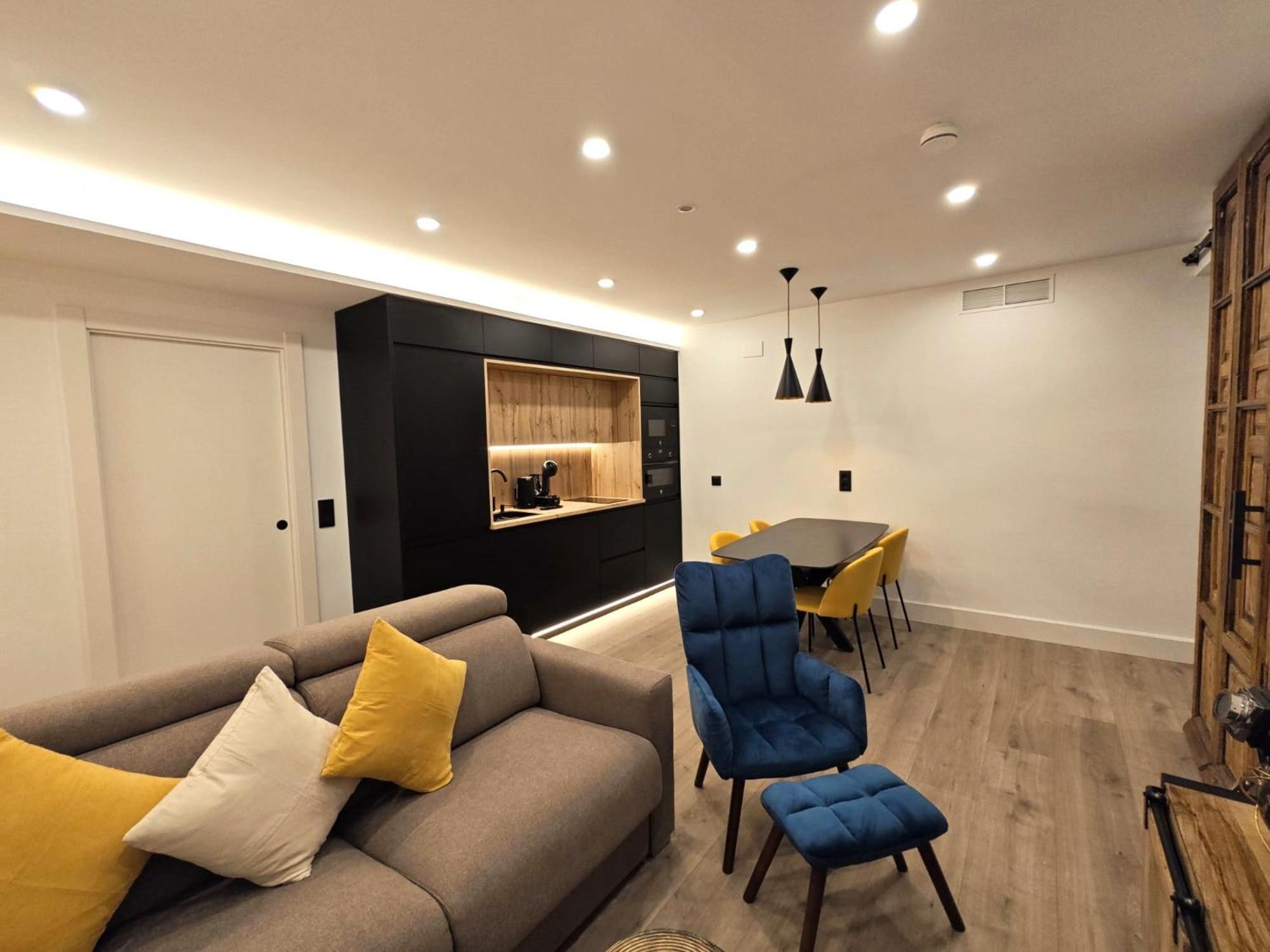 La Parada Del Rey - Luxury Suites Plasencia Luaran gambar