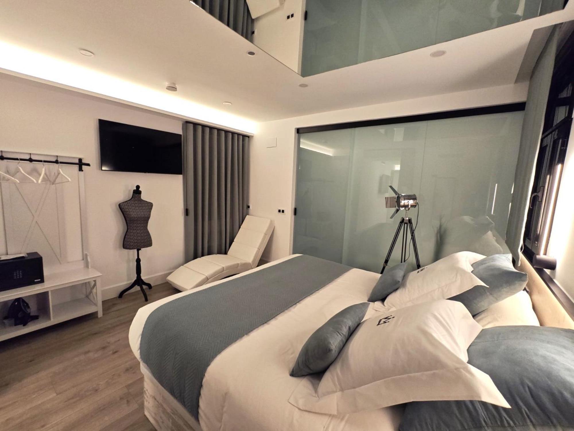 La Parada Del Rey - Luxury Suites Plasencia Luaran gambar