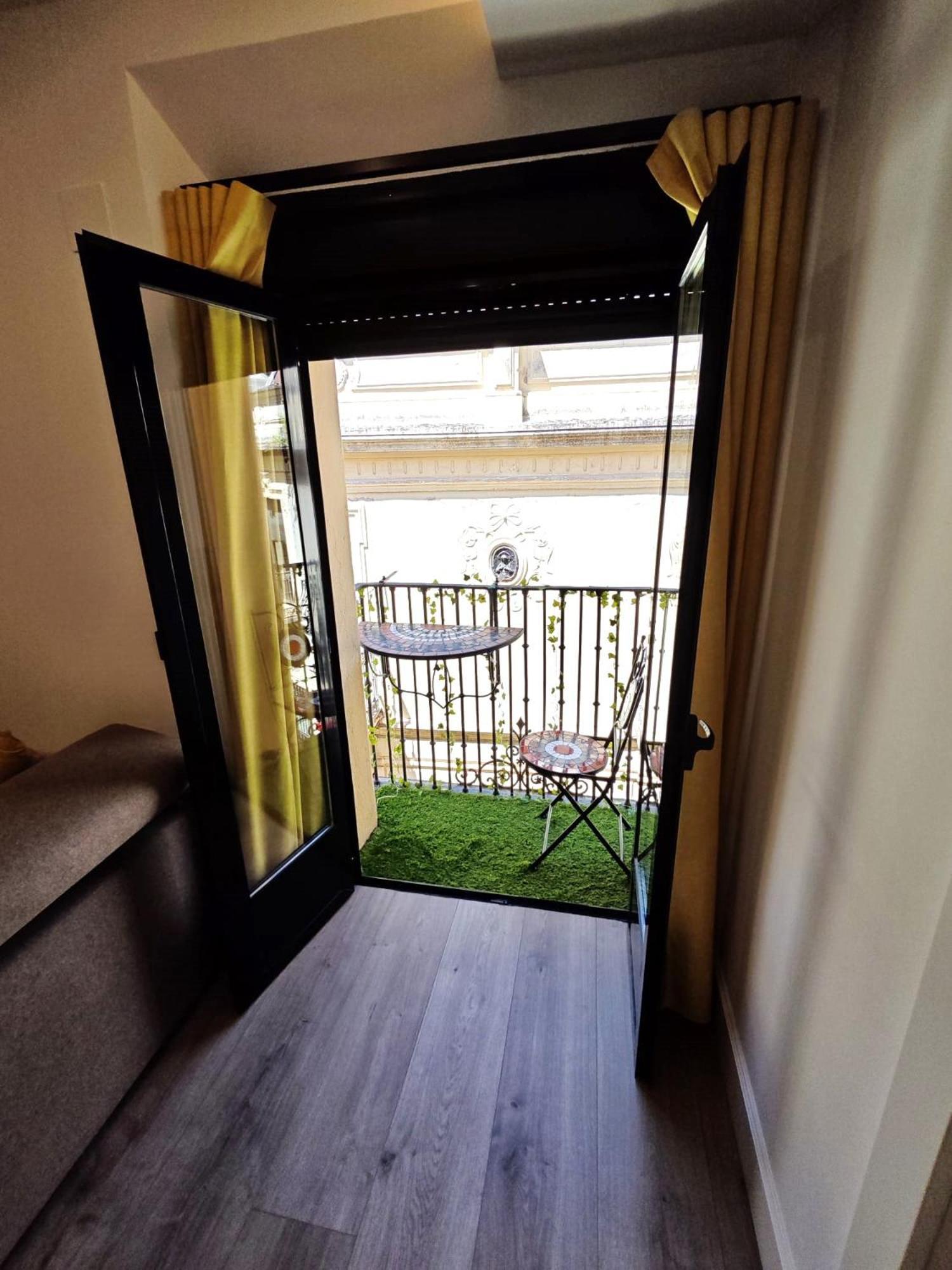 La Parada Del Rey - Luxury Suites Plasencia Luaran gambar