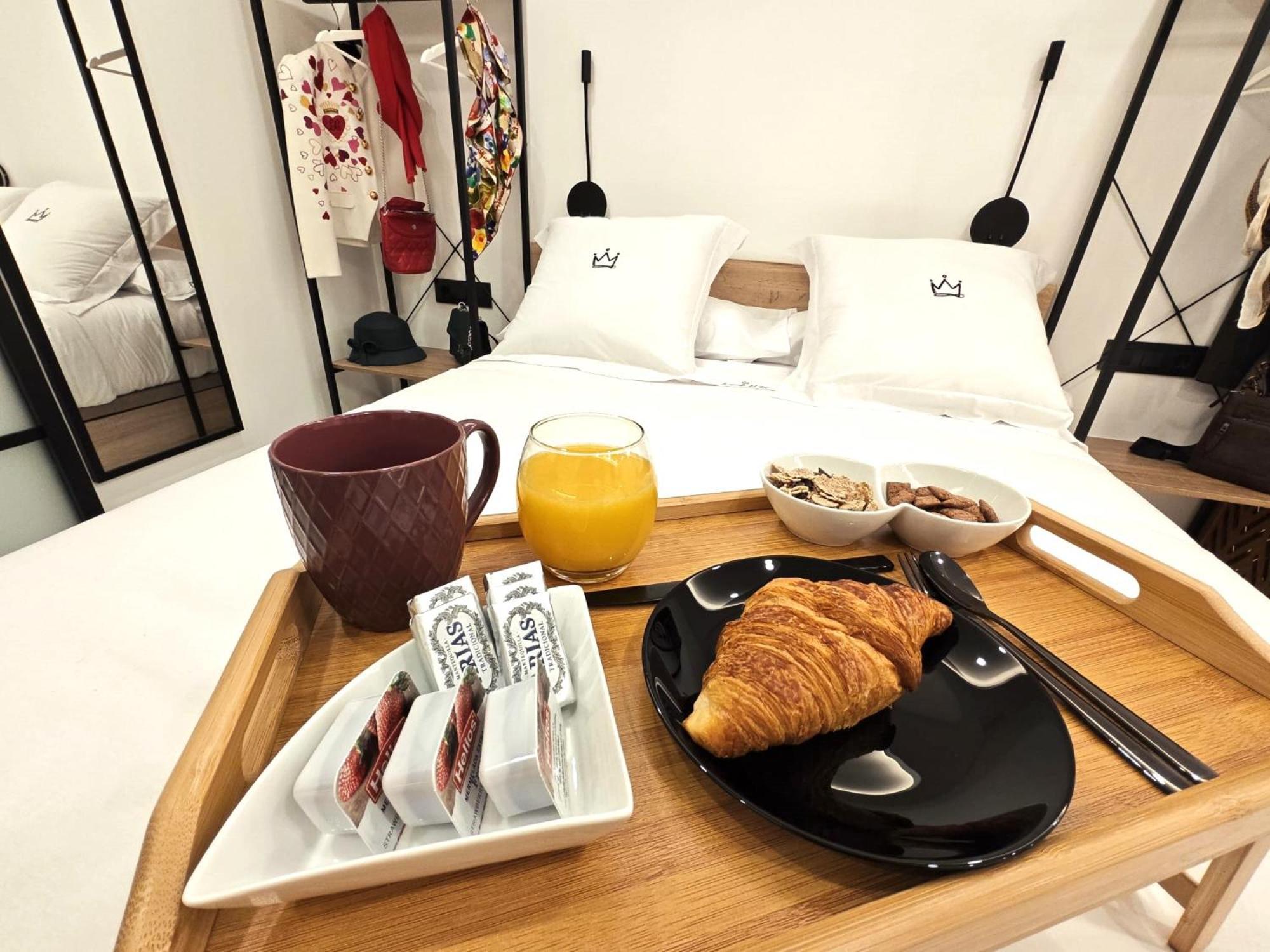 La Parada Del Rey - Luxury Suites Plasencia Luaran gambar