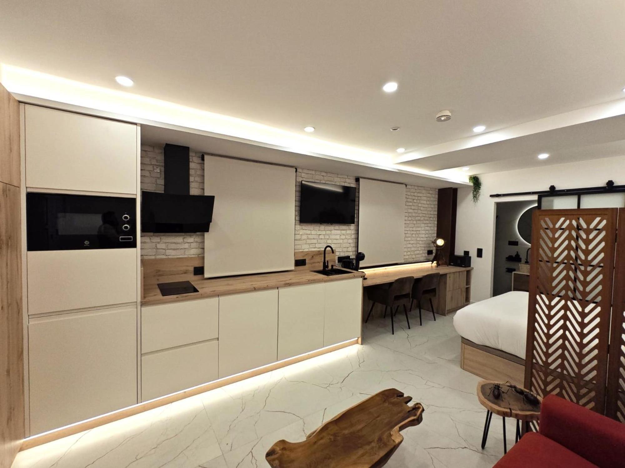 La Parada Del Rey - Luxury Suites Plasencia Luaran gambar